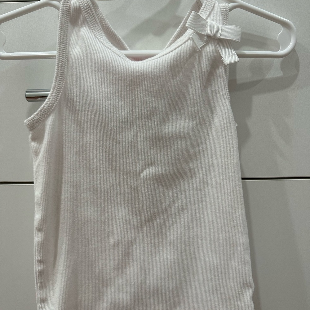 Circo Toddler girls white tank top with bow 2T